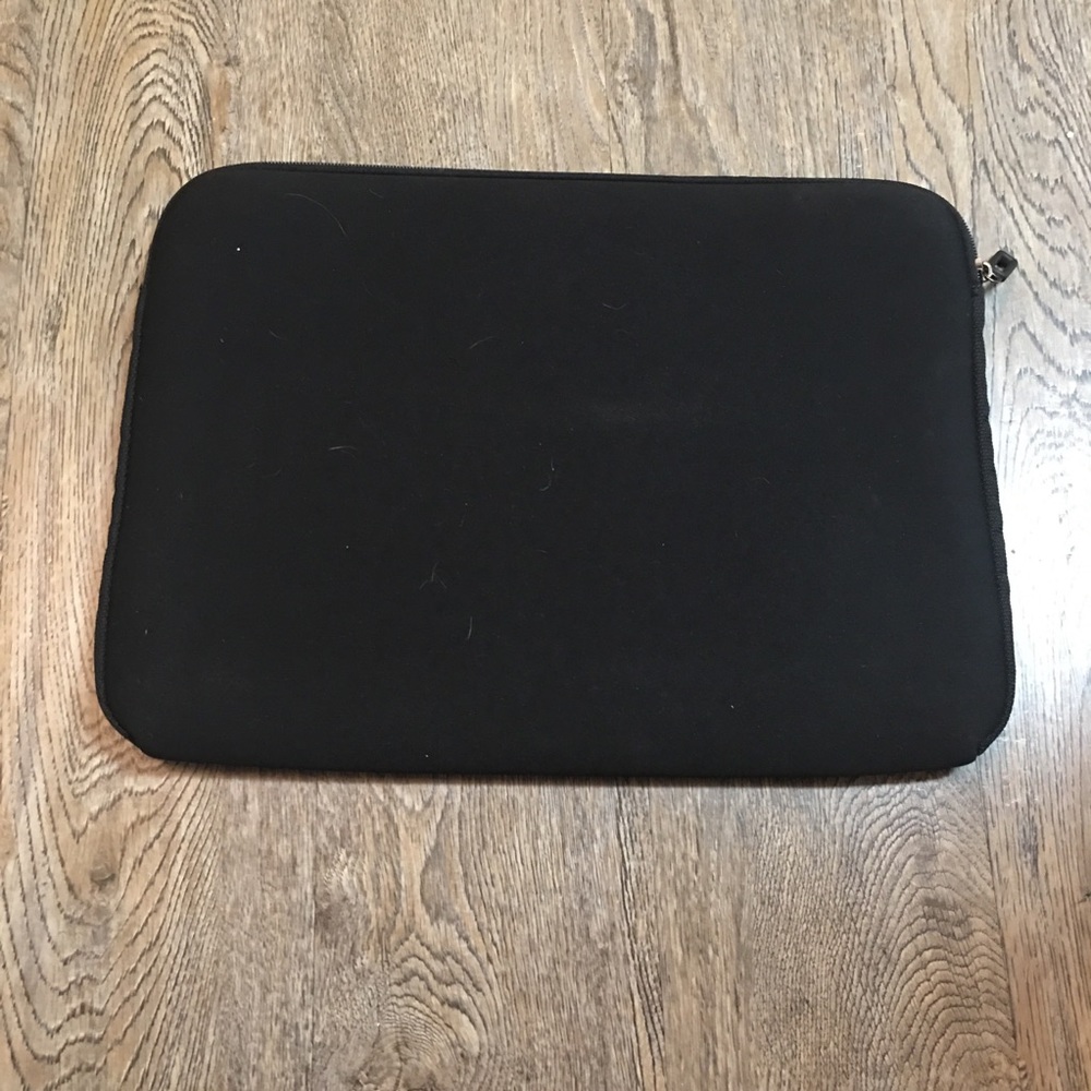 Computer Case 15” - Picture 2 of 4